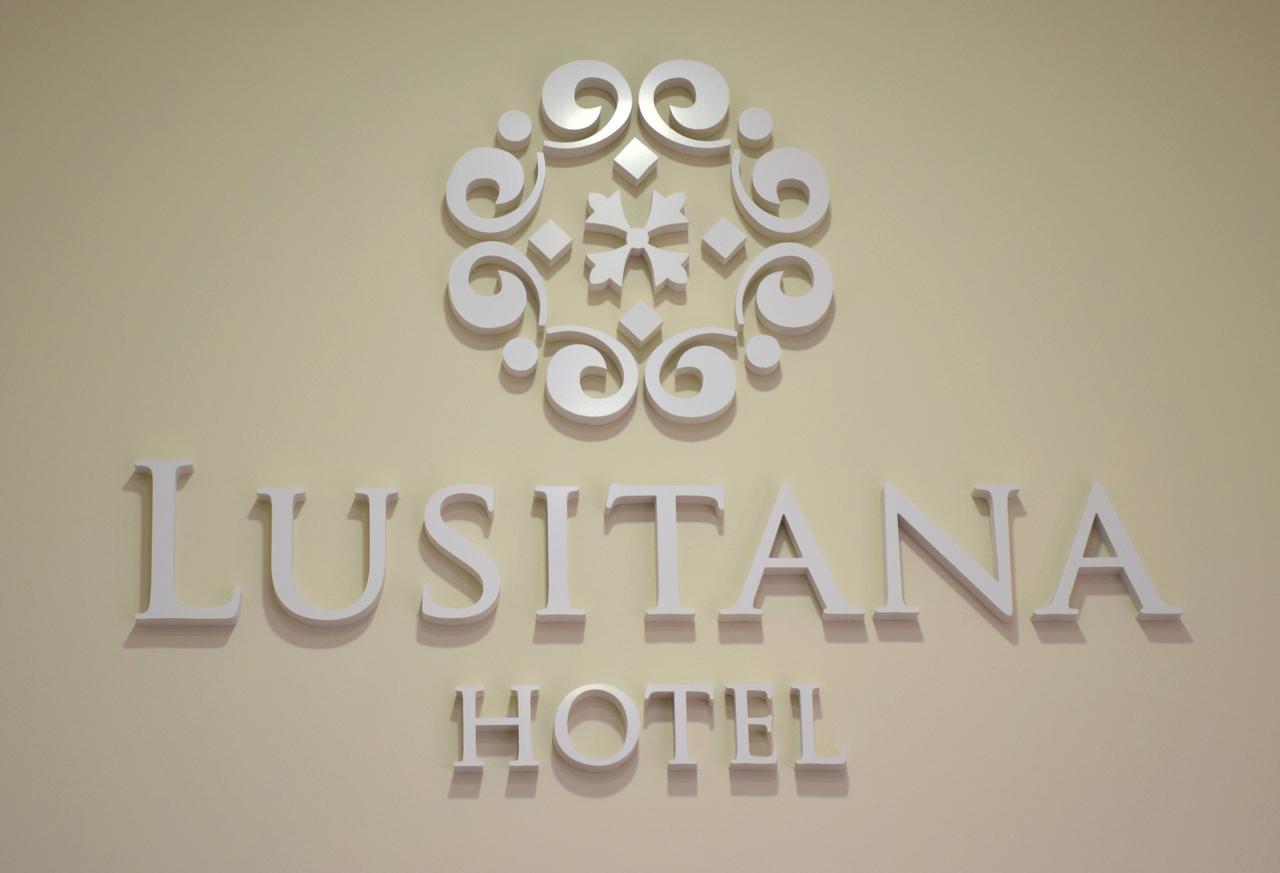 Lusitana Hotel OOporto Exterior foto